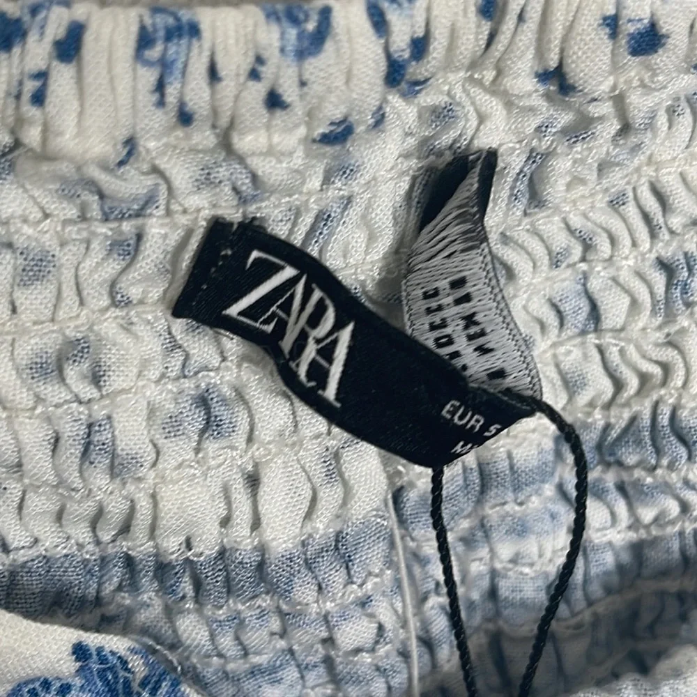 ZARA ruched printed cropped long sleeve Blouse Size S